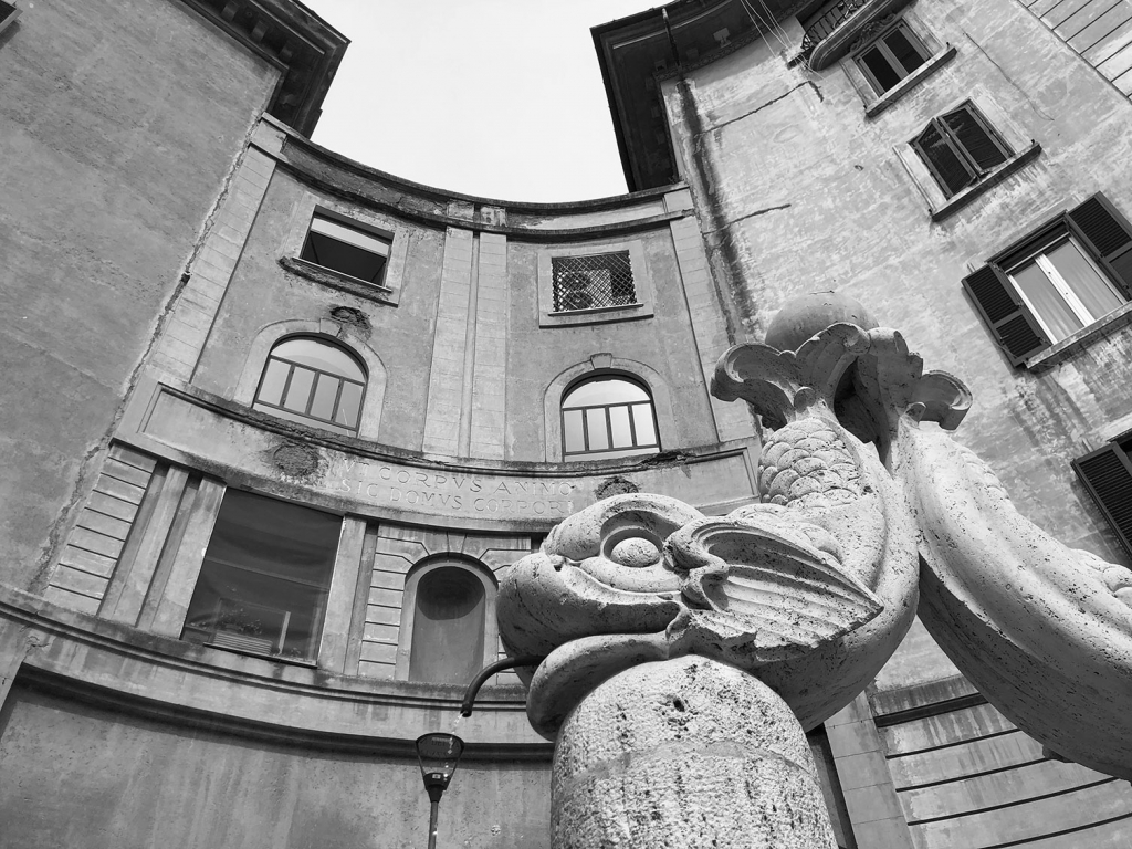 Stima la tua casa a Roma Flaminio piazza perin del Vaga